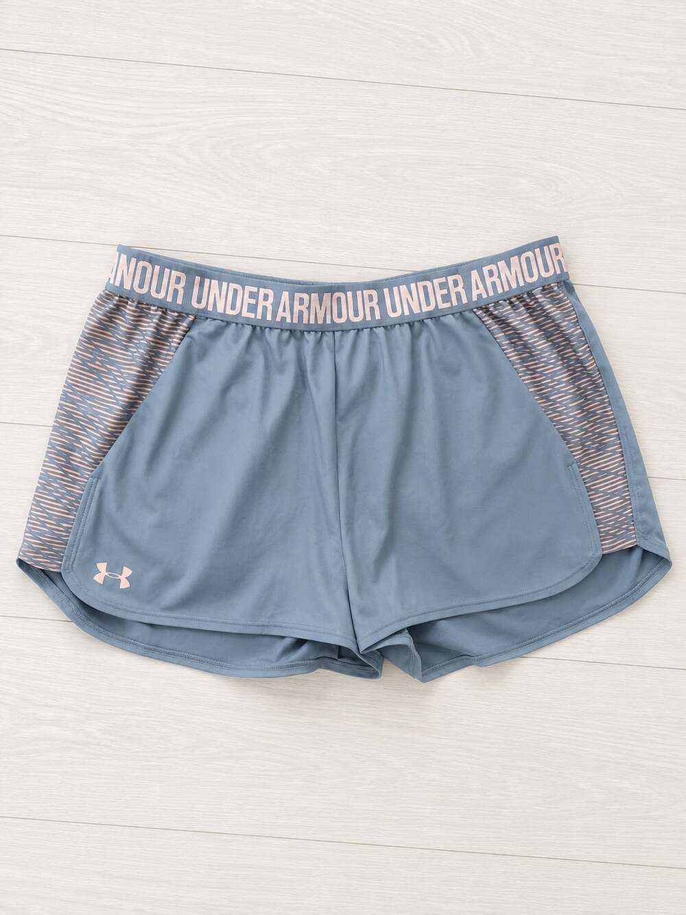 Under Armour Women's Play Up 2.0 Athletic Shorts with Logo Waistband XL